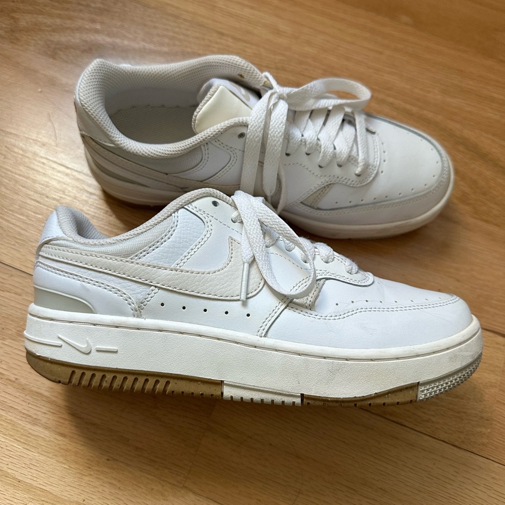 Nike Gamma Force Women's Shoes Size 6.5 White/Light Bone/Sanddrift/Phantom